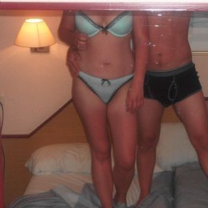 Ania Dating Slim Affair For Looking Sex Kinky Singles Falls
