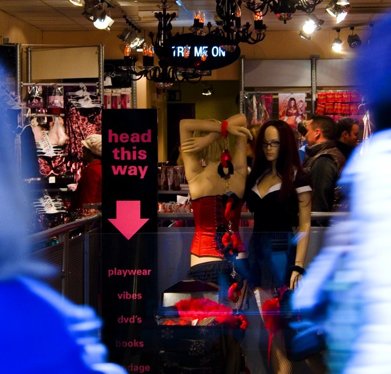 Shops Showgirls London Sex Shepperd
