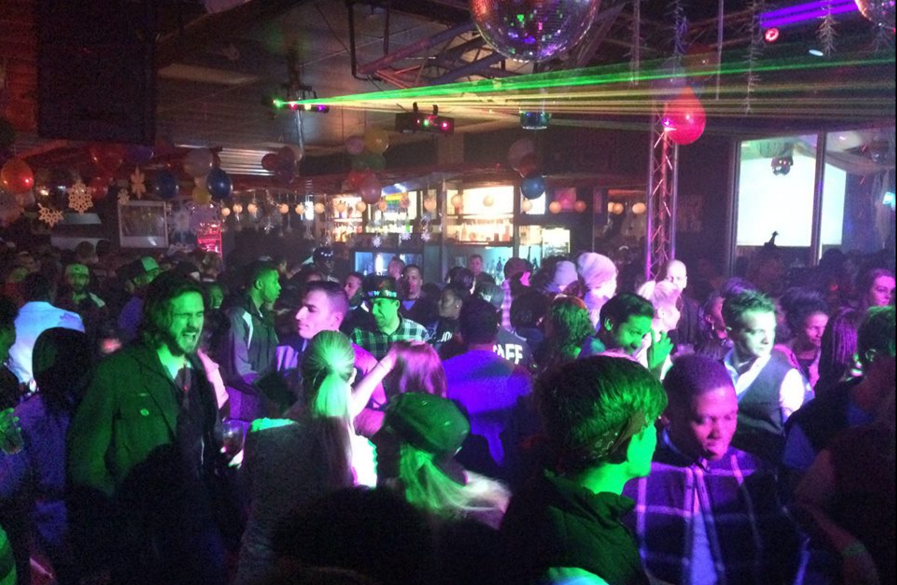 Syracuse In Gay Club Raluka