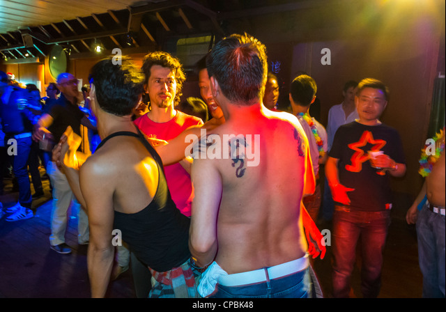 In Gay France Club Bareilly